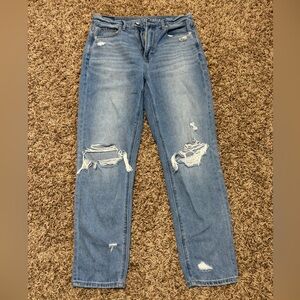 American Eagle High Rise Mom Jeans